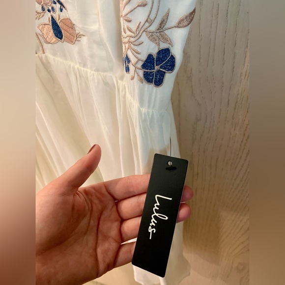 🆕NWT Lulu's white Spaghetti strap mini Dress with Embroidery - Picture 9 of 15